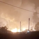 Captura de pantalla de un video de Facebook tomado por un civil en la ciudad de Gangneung, Corea del Sur, que muestra un incendio después de una prueba fallida de misiles por parte del ejército de Corea del Sur.